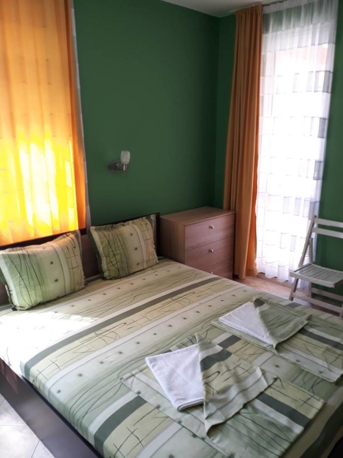 Guest House Yanina 소조폴 외부 사진